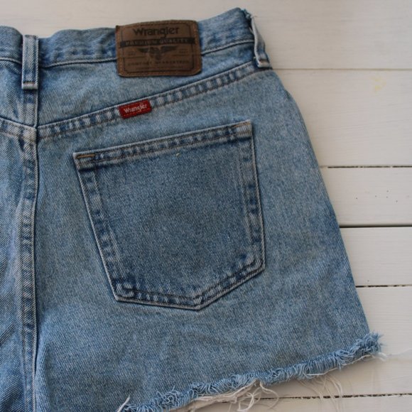 Wrangler Light Wash Distressed Denim Shorts - Picture 2 of 9